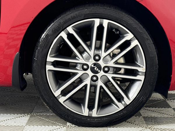 2022-Kia-Rio-14-EX-5-dr image:4