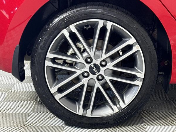 2022-Kia-Rio-14-EX-5-dr image:6