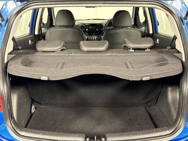 2018-Hyundai-Grand-i10-10-Motion image:14