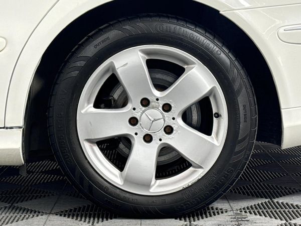 2006-Mercedes-Benz-E-Class-E-280-Avantgarde image:6