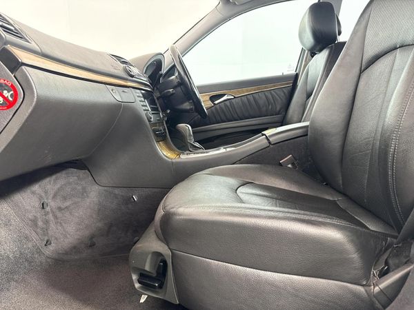 2006-Mercedes-Benz-E-Class-E-280-Avantgarde image:8