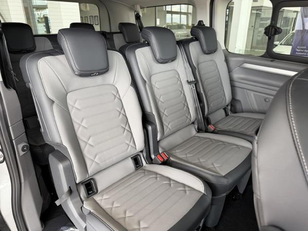 2026-Volkswagen-Kombi-20TDI-Style-4mot-Auto image:4