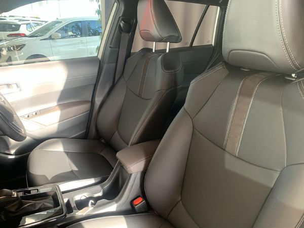 2026-Toyota-Corolla-Cross-18-XR-Hybrid image:7