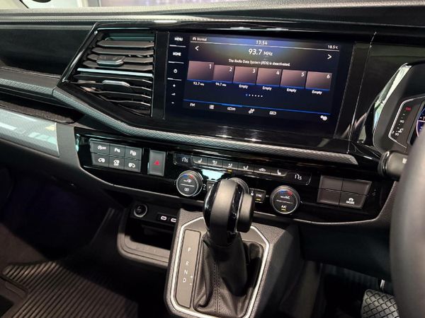 2023-Volkswagen-Caravelle-T61-20-BiTDI-Highline-Auto-4Motion-146kW image:17