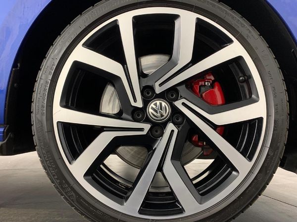 2019-Volkswagen-Polo-20-GTI-Auto-147kW image:11