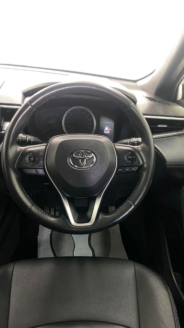 2024-Toyota-Corolla-Cross-18-XS image:14