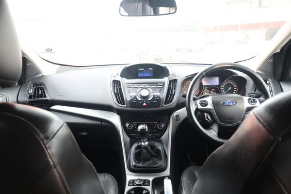 2014-Ford-Kuga-16-EcoBoost-Trend image:9