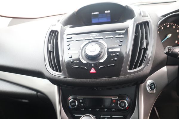2014-Ford-Kuga-16-EcoBoost-Trend image:14