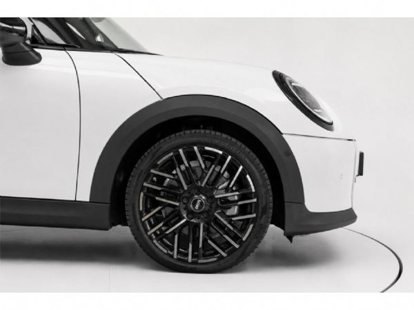 2024-MINI-Hatch-Cooper-S-Auto image:5