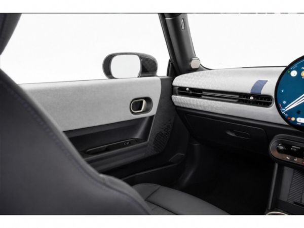2024-MINI-Hatch-Cooper-S-Auto image:8