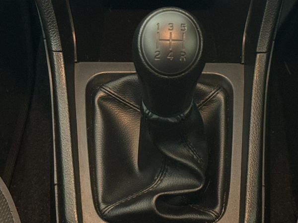 2022-Toyota-Urban-Cruiser-15-Xi image:10