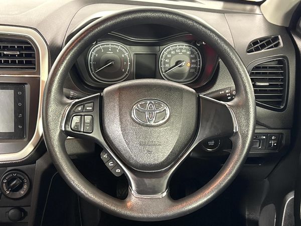 2022-Toyota-Urban-Cruiser-15-Xi image:12