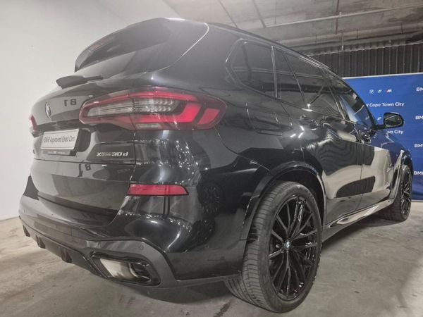 2023-BMW-X5-xDrive30d-M-Sport image:4