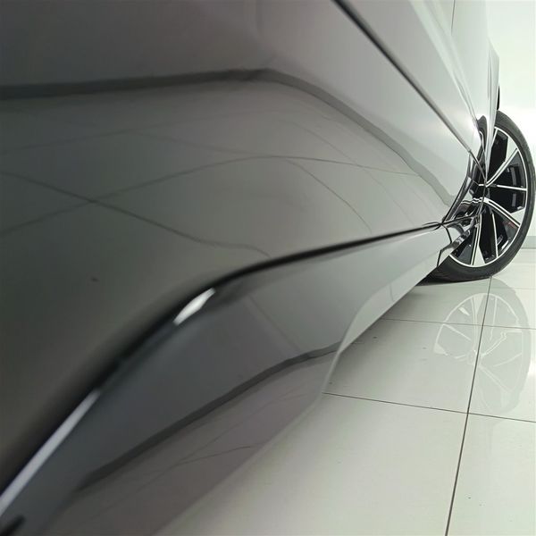 2025-Audi-SQ5-quattro-Auto-Black-Edition image:14