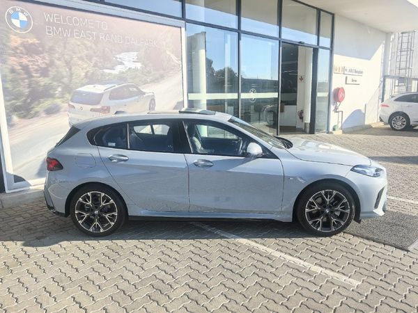2025-BMW-1-Series-118-M-Sport-Auto image:3
