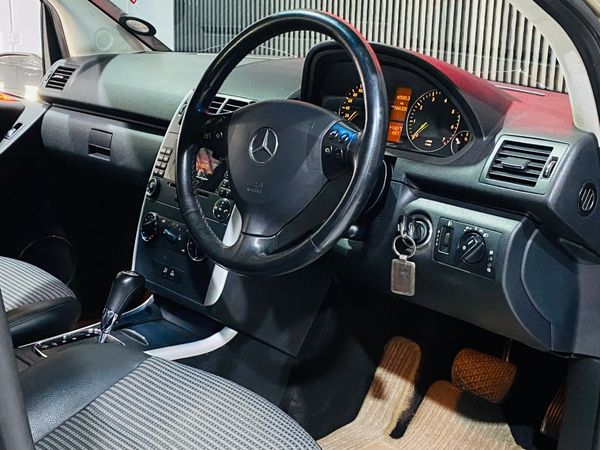 2007-Mercedes-Benz-A-Class-A170-Avantgarde-Auto-Petrol image:9