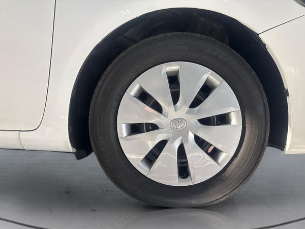 2019-Toyota-Corolla-Quest-16 image:10