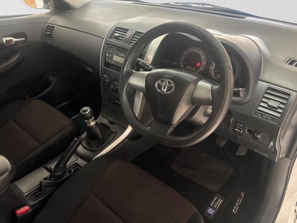 2019-Toyota-Corolla-Quest-16 image:12