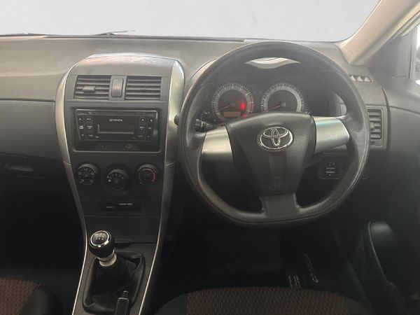 2019-Toyota-Corolla-Quest-16 image:13