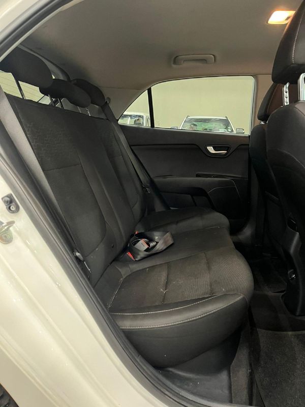 2023-Kia-Rio-14-EX-5-dr-Auto image:11