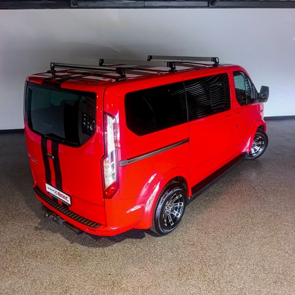 2016-Ford-Tourneo-Custom-Tourneo-Custom-22-TDCi-Limited-SWB-Manual image:5