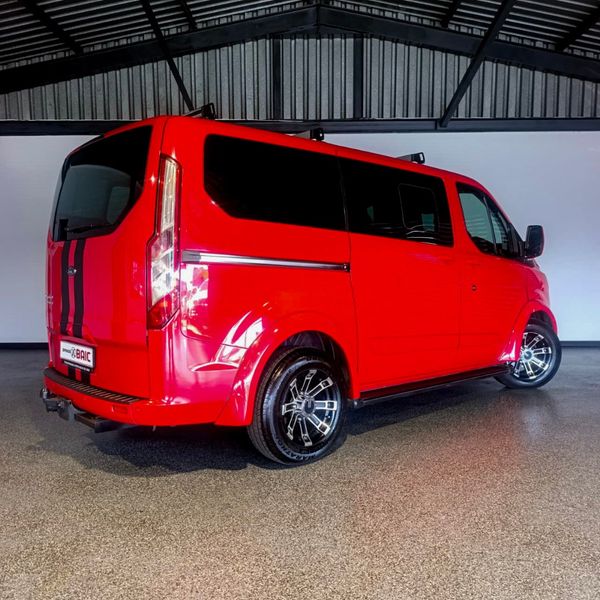2016-Ford-Tourneo-Custom-Tourneo-Custom-22-TDCi-Limited-SWB-Manual image:6