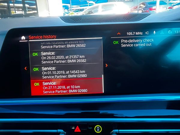 2019-BMW-X5-M50d image:11