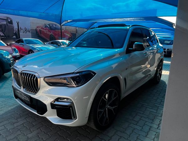 2019-BMW-X5-M50d image:1
