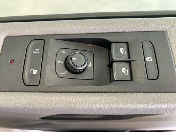 2025-Volkswagen-Kombi-T61-20-TDI-110kW-Auto-Trendline image:22