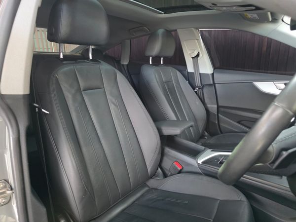 2022-Audi-A5-Sportback-20-TDI-quattro-Auto-S-Line-40-TDI image:14