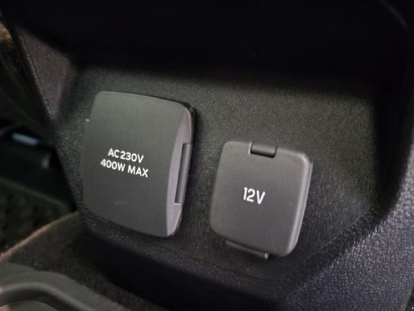 2026-Volkswagen-Amarok-30-TDI-V6-184kW-4Motion-Panamericana-Auto-Double image:12