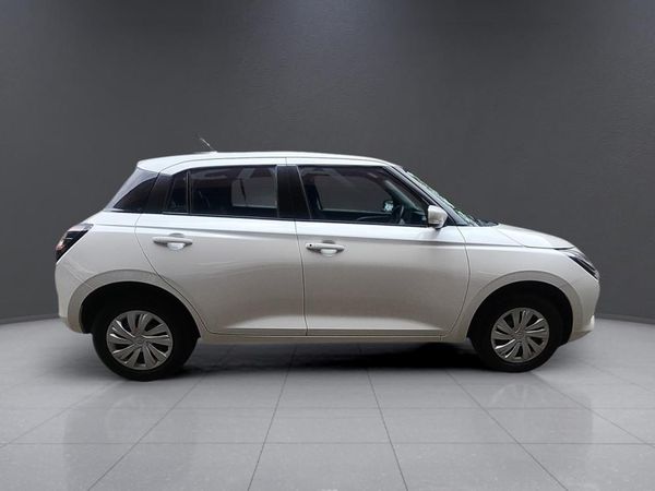 2025-Suzuki-Swift-12-GL image:7