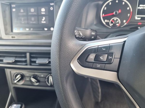 2024-Volkswagen-Polo-16-Classic-Auto image:15