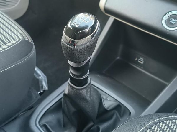 2024-Renault-Triber-10-Dynamique image:16