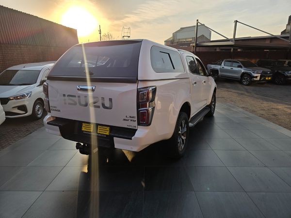 2023-Isuzu-D-Max-30-DDI-HR-ISE-NR-Auto-Double-Cab image:3