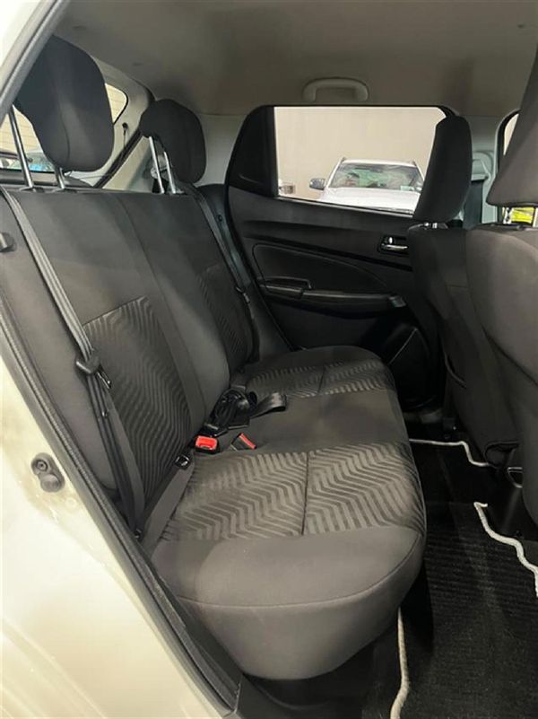 2023-Suzuki-Swift-12-GLX-Auto image:11