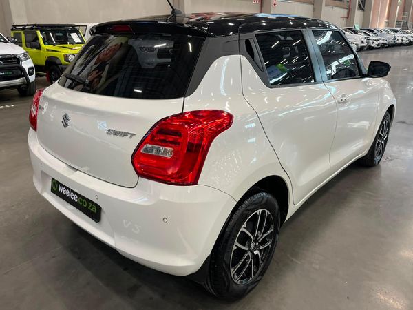 2023-Suzuki-Swift-12-GLX-Auto image:2