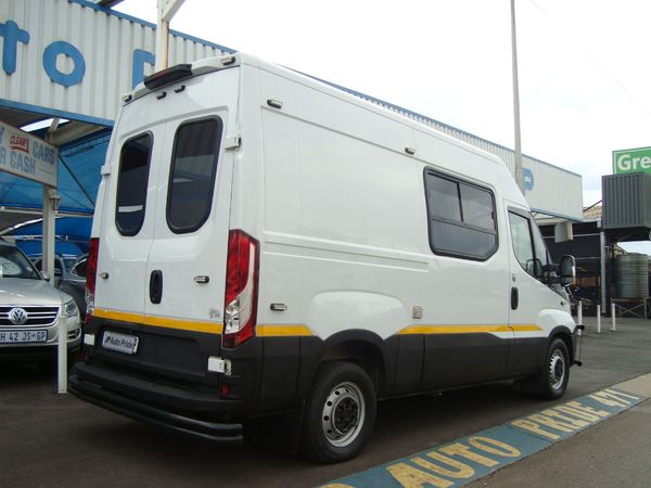 2019-Iveco-Daily-35S15V11-FC-CC image:3