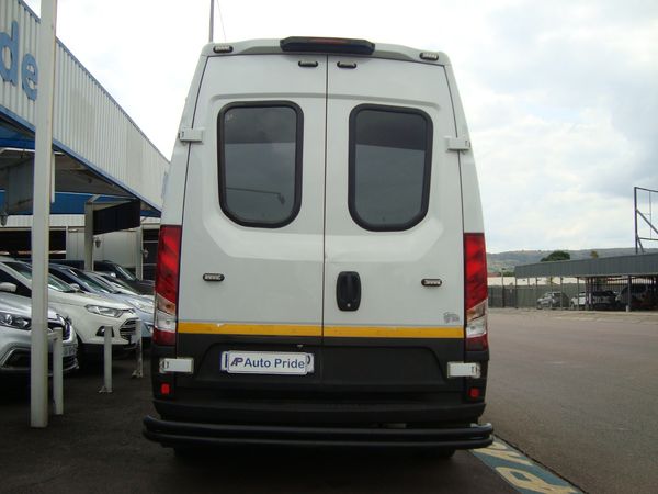 2019-Iveco-Daily-35S15V11-FC-CC image:4