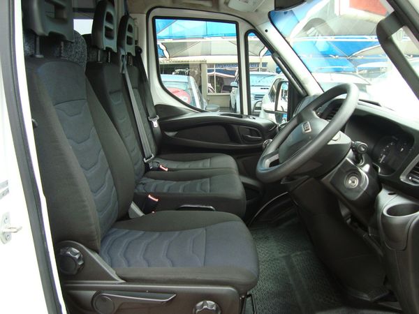 2019-Iveco-Daily-35S15V11-FC-CC image:6