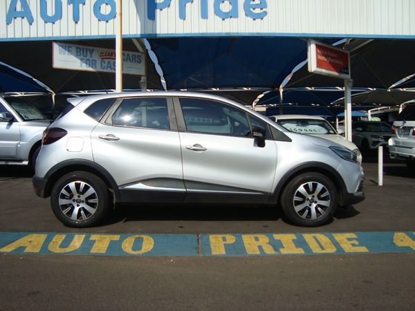 2018-Renault-Captur-900T-Blaze-66kW image:2