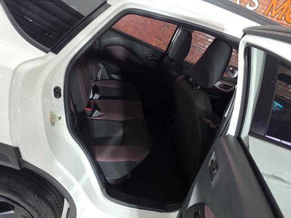 2026-Suzuki-Fronx-15-GL-Auto image:5