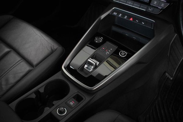 2022-Audi-A3-Sportback-14-TFSI-Auto-Advanced-35-TFSI image:13