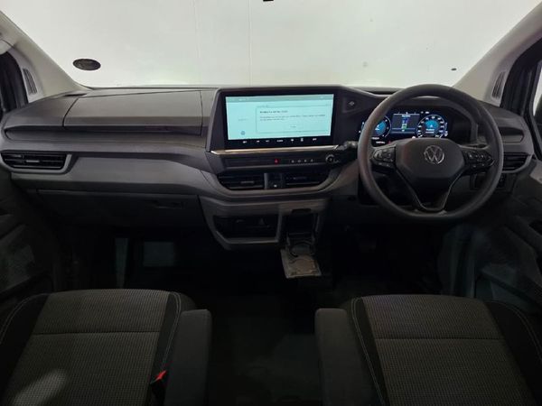 2025-Volkswagen-Transporter-Crew-Bus-20TDI-Auto-LWB-110kw-8-Seat image:17