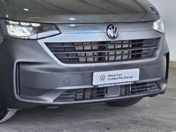 2025-Volkswagen-Transporter-Crew-Bus-20TDI-Auto-LWB-110kw-8-Seat image:4