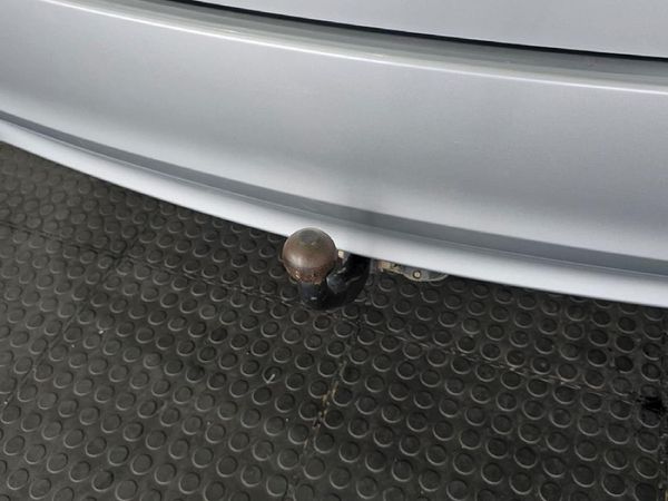 2019-Toyota-Yaris-15-XI-5-dr image:13