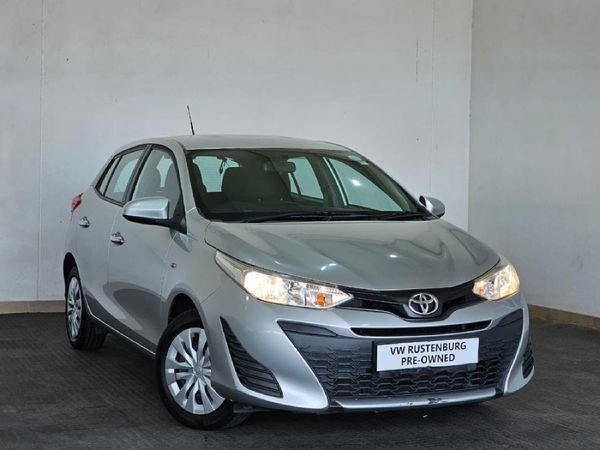 2019-Toyota-Yaris-15-XI-5-dr image:1