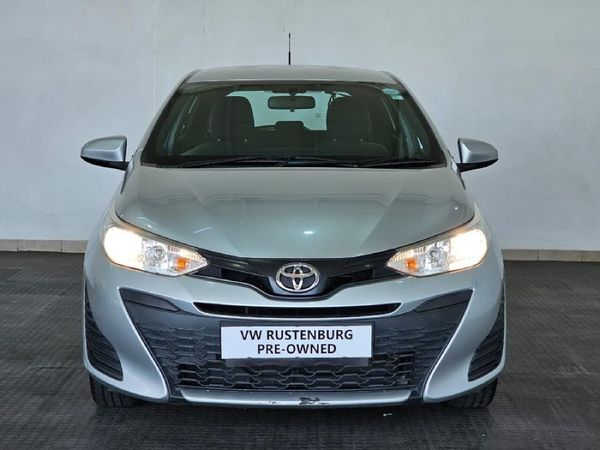 2019-Toyota-Yaris-15-XI-5-dr image:5
