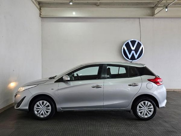 2019-Toyota-Yaris-15-XI-5-dr image:7