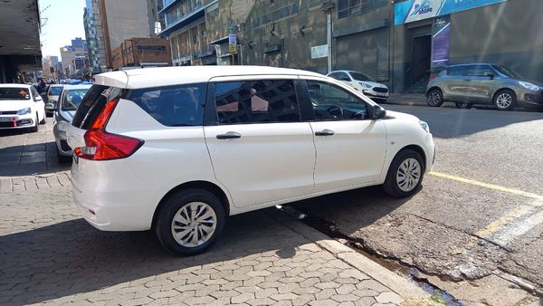 2022-Suzuki-Ertiga-15-GL image:7